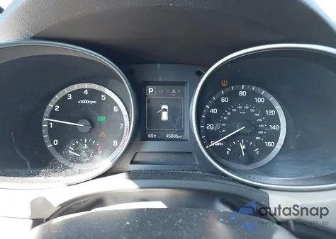 2018 Hyundai Santa Fe Se from USA, damaged, VIN KM8SMDHF3JU279415